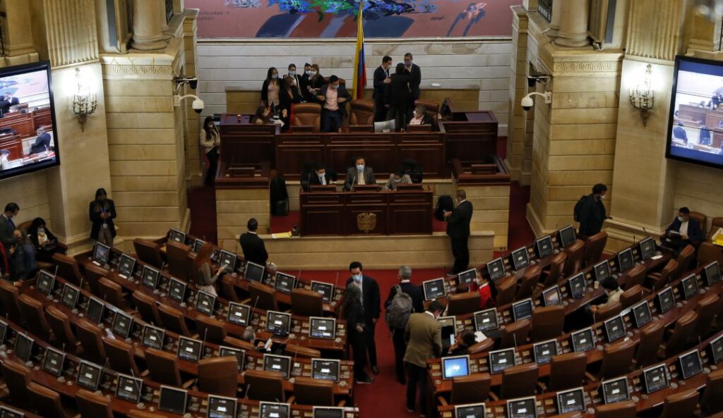 Congreso aprobó la ampliación del cupo de endeudamiento por US$ 17.607 millones